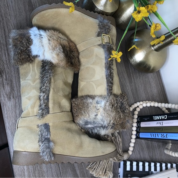 COACH Deeann Rabbit Fur Trim Camel/Tan Suede Leather Buckle Detail Long Boots 7 - Picture 4 of 9
